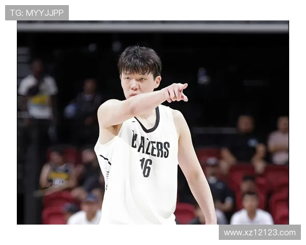 杨瀚森在篮下对抗能力不足前场篮板和挡拆时易遭犯规困扰